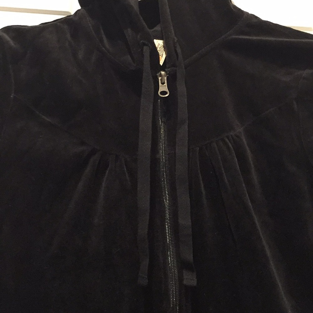 Valvet hoodie